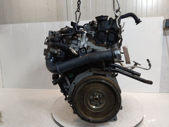 Moteur DCXA-DCX Skoda SuperB Passat 486 000 km – vue détail