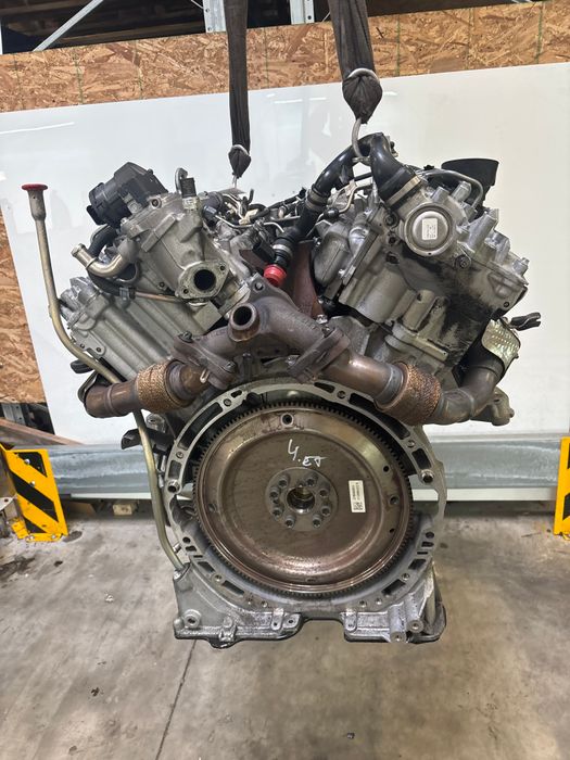 Moteur OM642.834-642.834-OM642 Mercedes-Benz C (S204) 197 864 km – vue détail