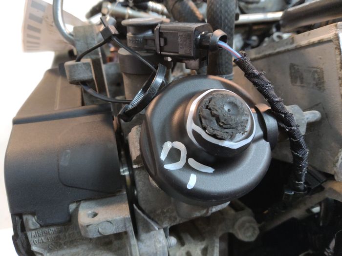 Vue moteur DFSD-DFS VW 2.0L – pièce occasion