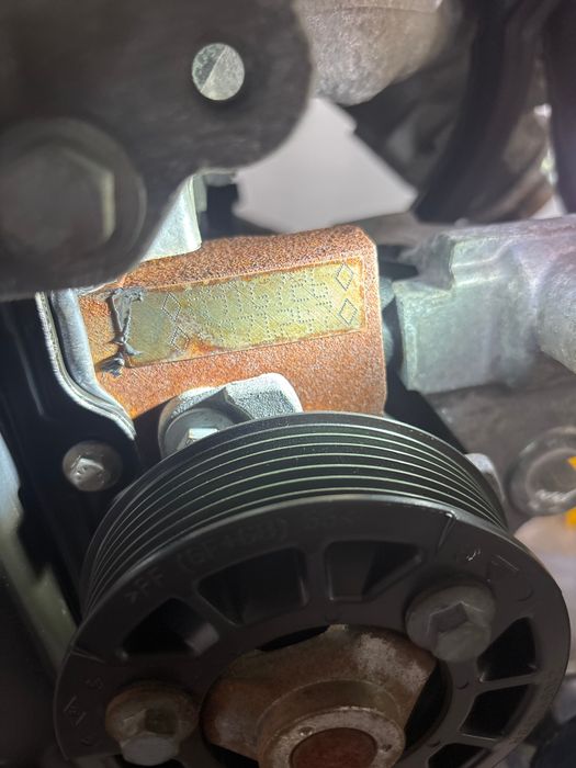 Vue moteur M9T726 Nissan 2.3L – pièce occasion