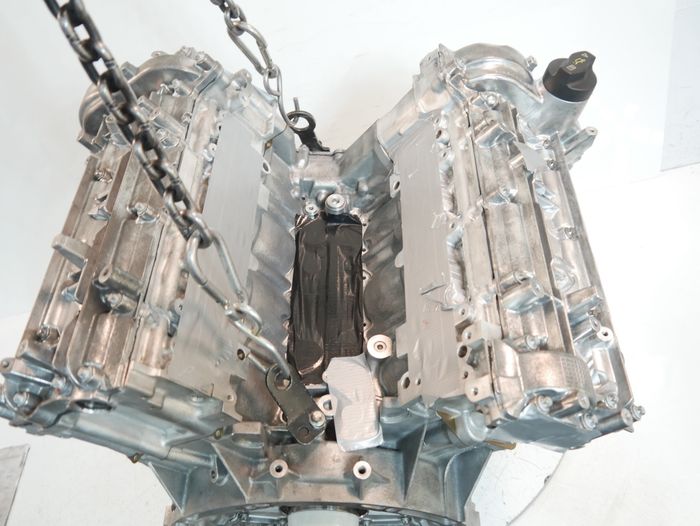 Moteur Mercedes-Benz E (W212/S212) OM642.856-642.856-OM642 – Express Parts Belgique