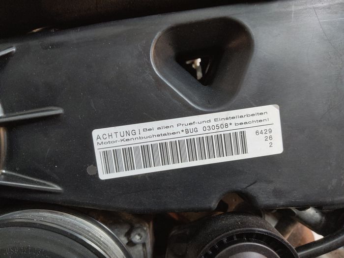 Vue moteur BUG Audi 3.0L – pièce occasion