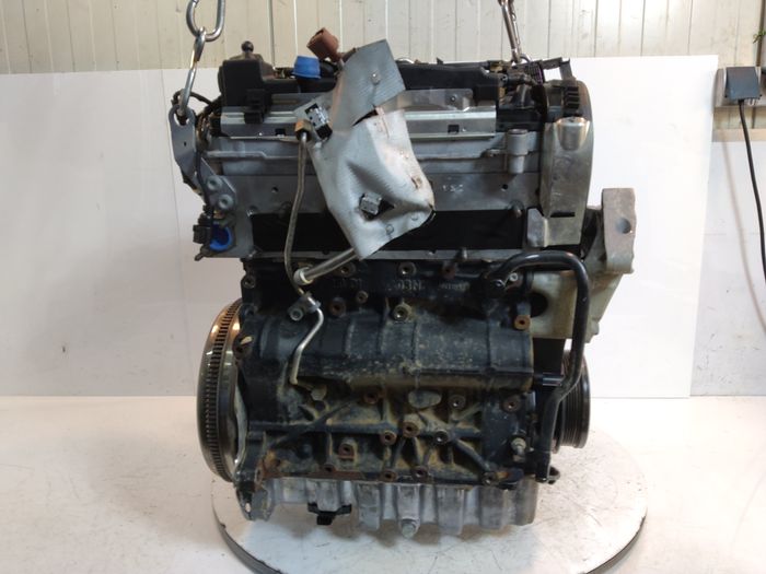 Moteur CUN-CUNA Skoda Octavia 229 000 km – vue détail