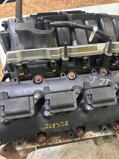 Vue moteur EZH Jeep 5.7L – pièce occasion