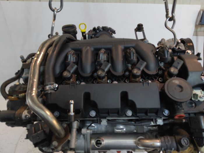 Moteur Volvo V70 MK3 D4204T-D42 – Express Parts Belgique