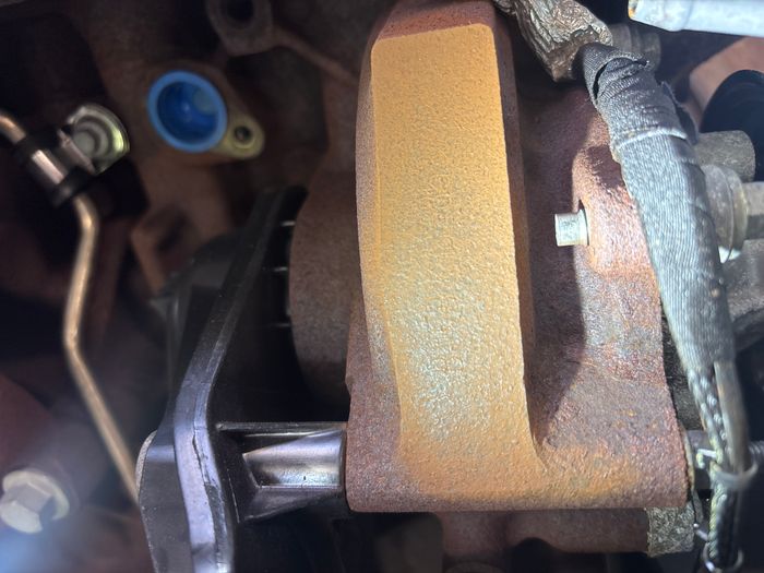 Vue moteur BJFB Ford 2.0L – pièce occasion