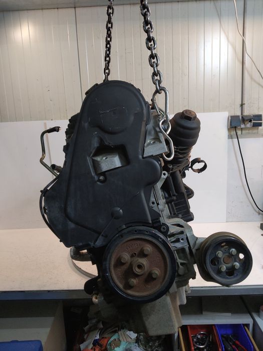 Bloc moteur Volvo 2.4L D5244T17-D52 – Express Parts