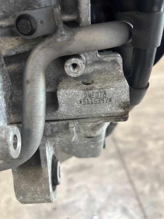 Vue moteur D420T8-D42 Volvo 2.0L – pièce occasion
