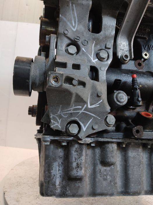 Vue moteur CUWA-CUW Audi 2.0L – pièce occasion