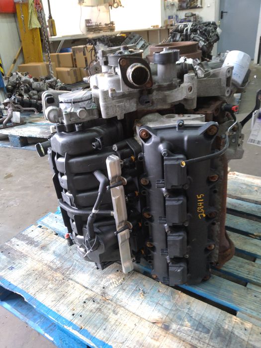 Vue moteur EZH Jeep 5.7L – pièce occasion