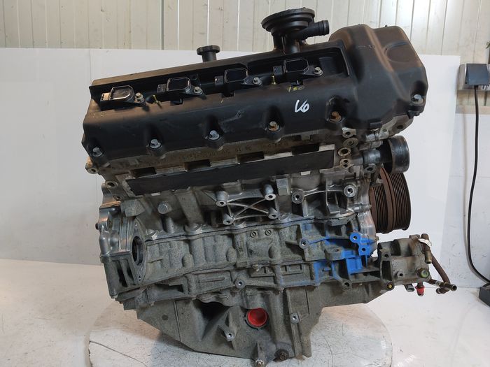 Bloc moteur Land Rover 4.2L 428PS-AJV8 – Express Parts