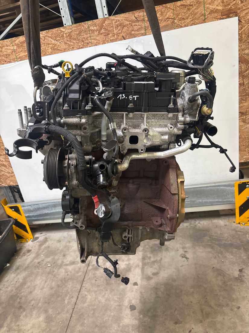 Moteur SFJB Ford Fiesta B-Max 154 000 km – vue détail