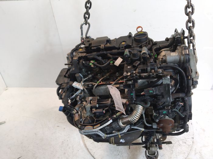 Vue moteur 9HP-DV6DTED-9H06 Peugeot 1.6L – pièce occasion