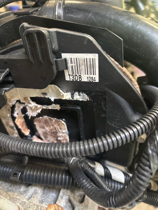 Vue moteur T3DB Ford 1.6L – pièce occasion