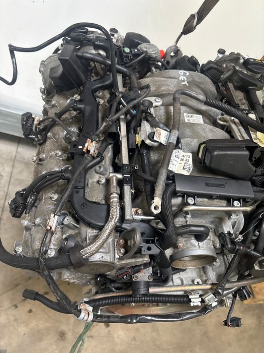 Vue moteur M273.970-273.970-M273 Mercedes-Benz 5.5L – pièce occasion