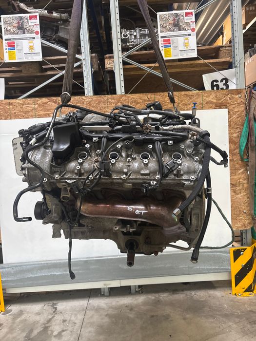 Moteur M273.970-273.970-M273 Mercedes-Benz E (W212) 135 000 km – vue détail