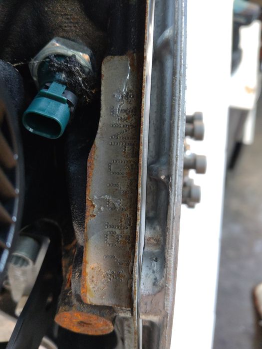 Vue moteur DNFG-DNF VW 2.0L – pièce occasion