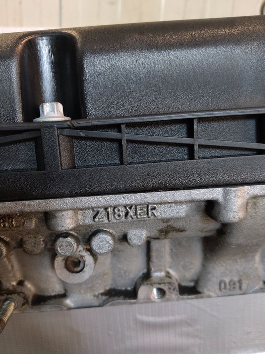 Vue moteur A18XER-2H0-A18 Opel 1.8L – pièce occasion