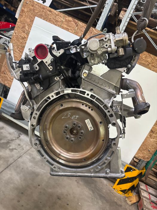 Moteur M112.972-112.972-M112 Mercedes-Benz S (W220) – vue détail