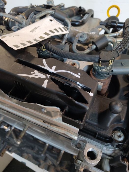 Vue moteur DFS-DFSD VW 2.0L – pièce occasion
