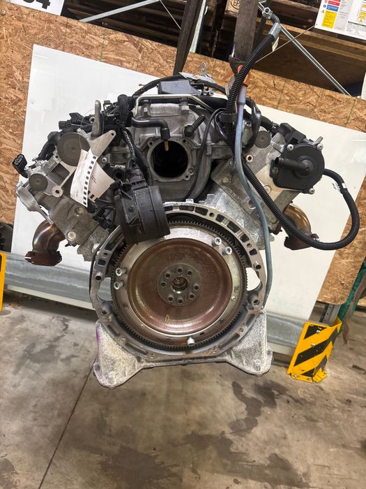 Moteur d'occasion Mercedes-Benz E (C207) 5.5L – 273.966-M273.966-M273