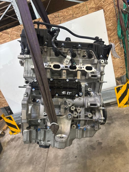 Moteur 55273835 Alfa-Romeo Giulia 952 4 200 km – vue détail