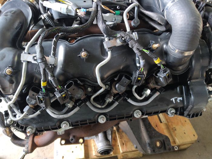 Vue moteur 368DT-Lion Land Rover 3.6L – pièce occasion