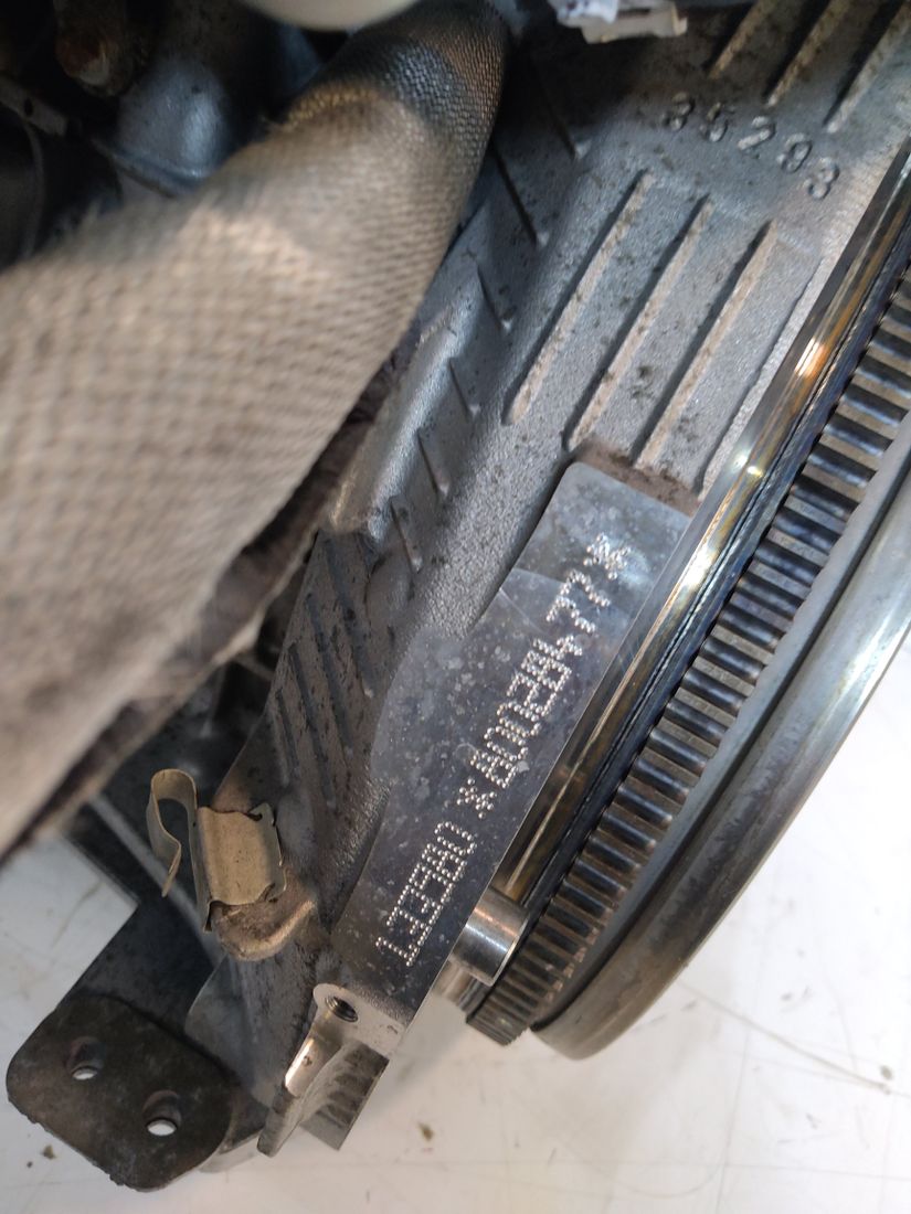 Vue moteur M133.980-133.980-M133 Mercedes-Benz 2.0L – pièce occasion
