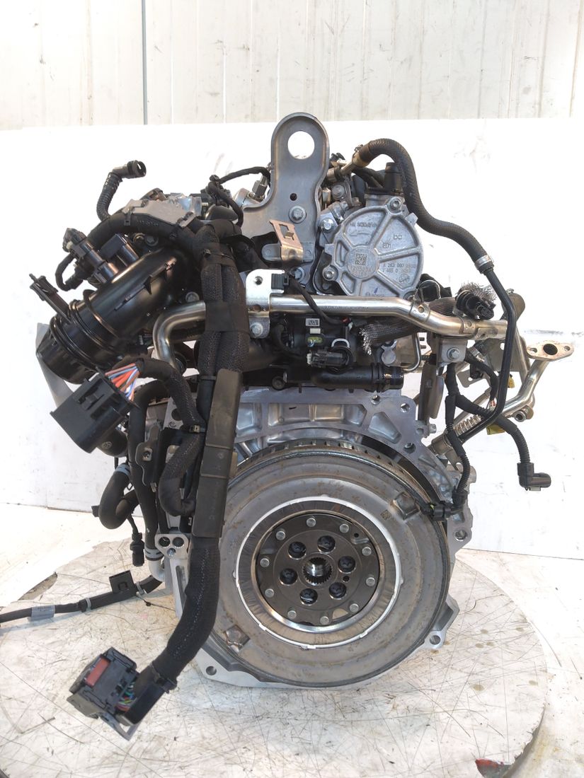 Vue moteur M282.914-282.914-OM282 Mercedes-Benz 1.3L – pièce occasion