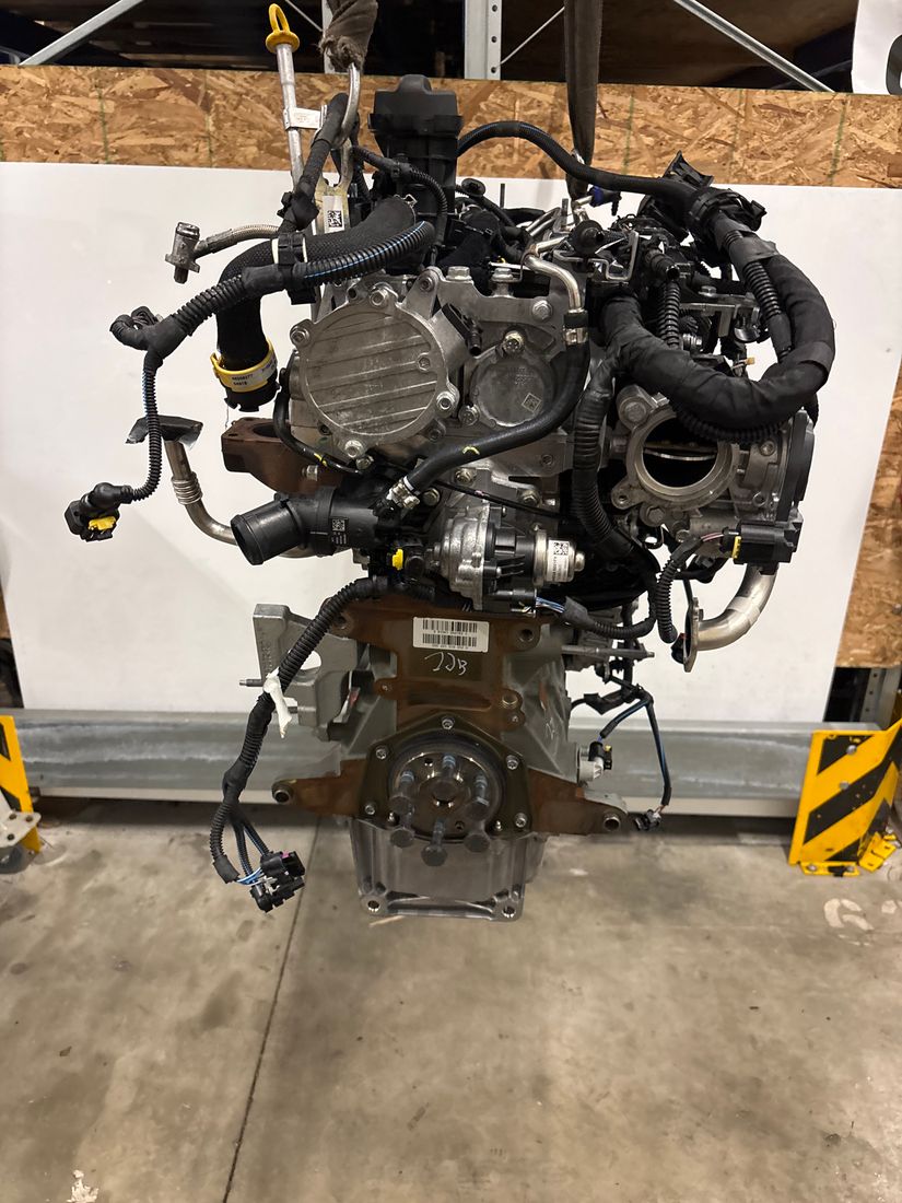 Bloc moteur Peugeot 2.2L B22LUE – Express Parts