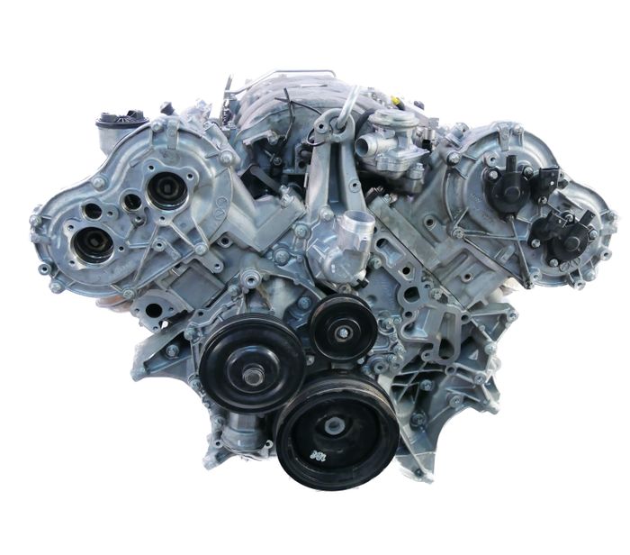 Moteur M273.967-273.967 Mercedes-Benz CLK (C209/A209) 500 – vue détail