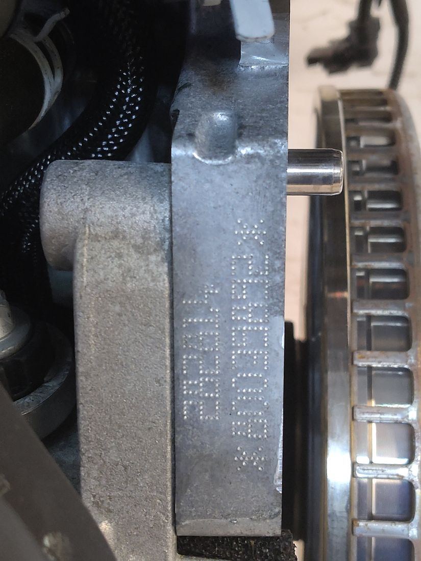 Moteur M282.914-282.914-OM282 Mercedes-Benz Mercedes A 25 041 km – vue détail