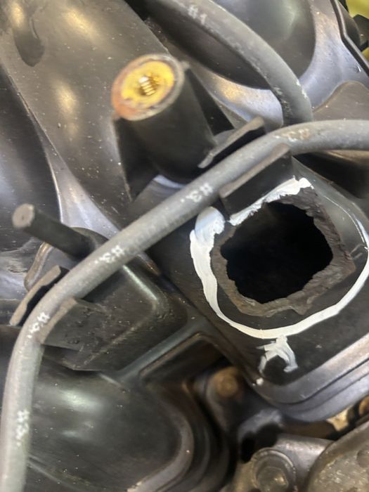Vue moteur 3UR-FE/3URFE Lexus 5.7L – pièce occasion