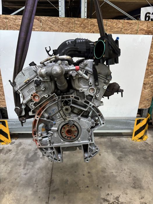 Moteur C37PDED Lincoln Continental MKS MKZ 404 800 km – vue détail