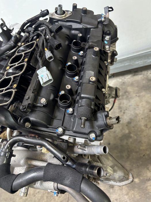Vue moteur G6DJ Kia 3.8L – pièce occasion