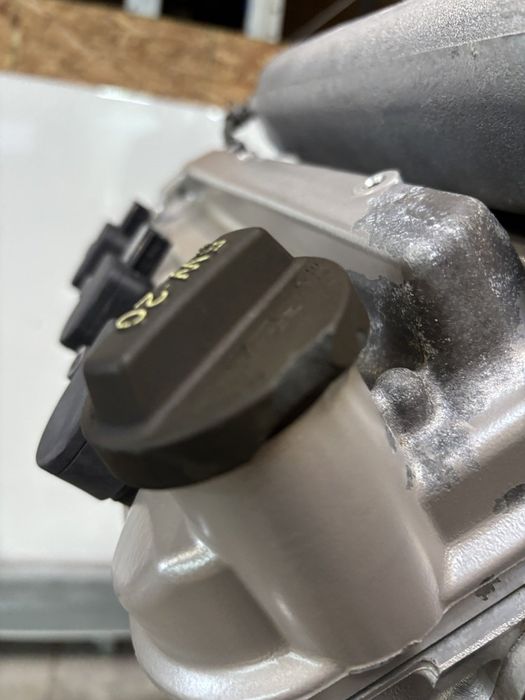 Vue moteur J32A3 Acura 3.2L – pièce occasion
