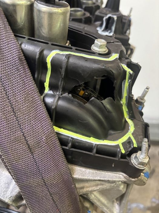 Vue moteur C27PD0X-C27 Ford 2.7L – pièce occasion