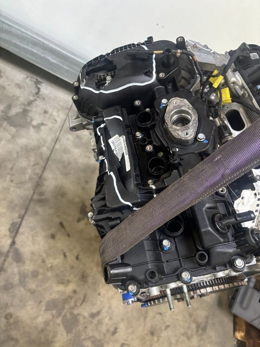 Vue moteur G6DN Genesis 3.8L – pièce occasion