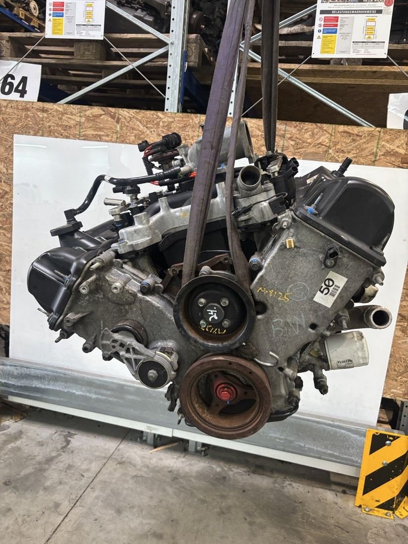 Moteur C46RSEM Ford Crown 4.6L d'occasion