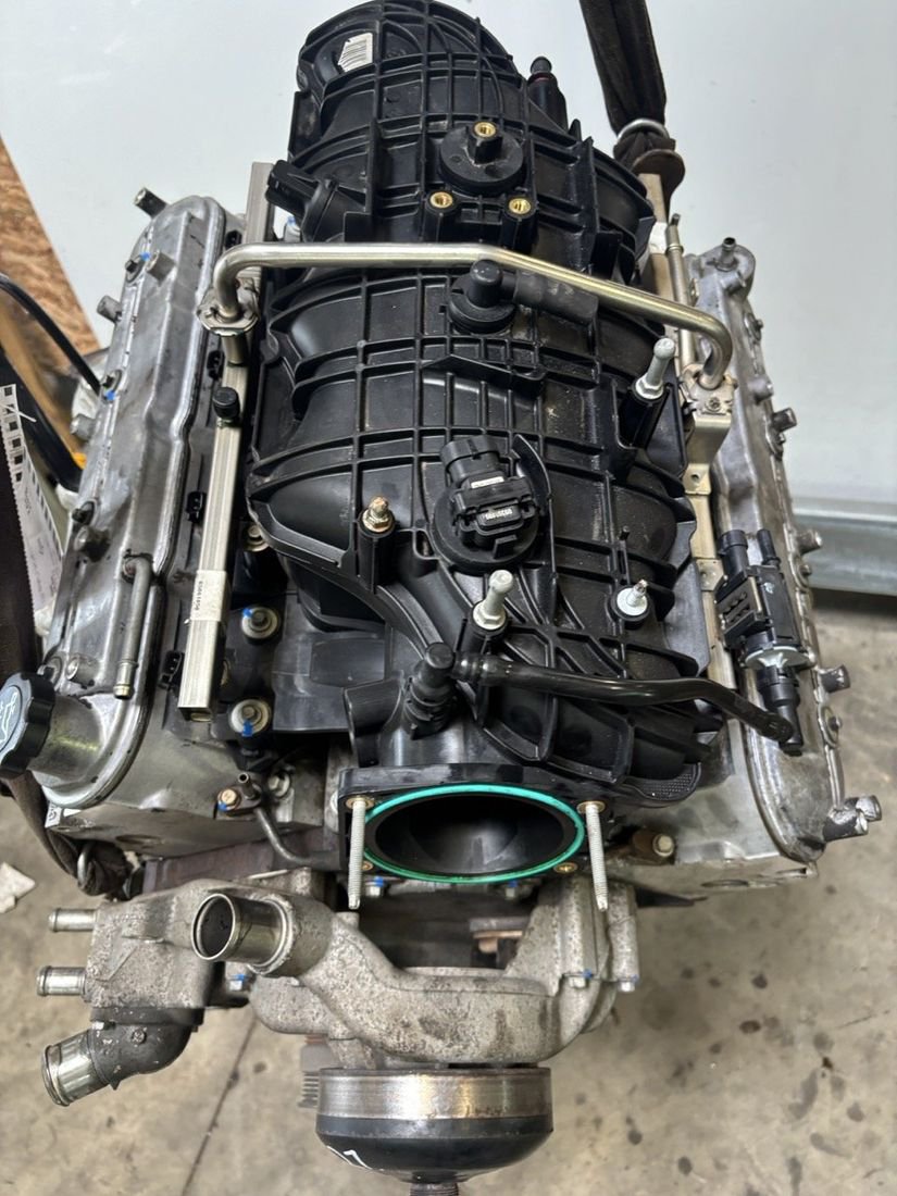 Moteur LY2 GMC Sierra 1500 4.8L d'occasion – vue 5
